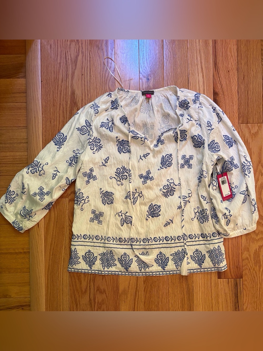 Vince Camuto NWT Embroidered White & Blue Peasant Blouse